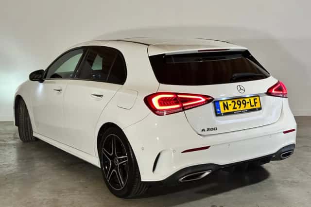 Mercedes-Benz A-Klasse (2018) thumbnail 2