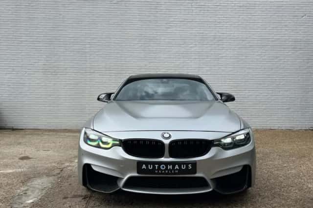 BMW M4 (2017) thumbnail 2