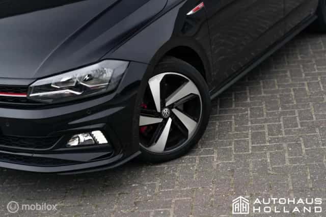 Volkswagen Polo (2019) thumbnail 3