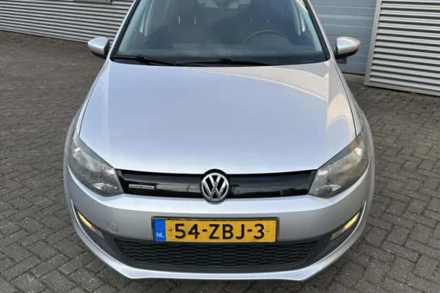 Volkswagen Polo (2012) thumbnail 5