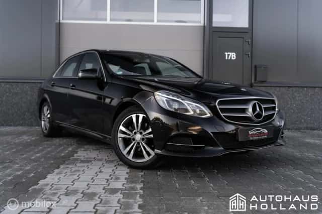 Mercedes-Benz E-Klasse (2014) thumbnail 2