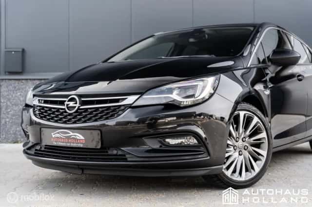 Opel Astra (2016) thumbnail 2