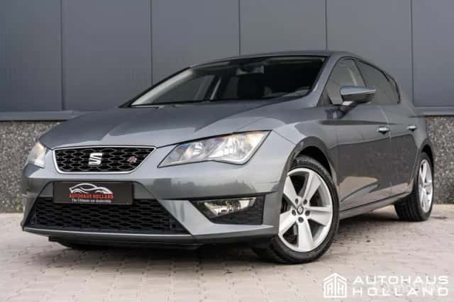 SEAT Leon (2015) thumbnail 1