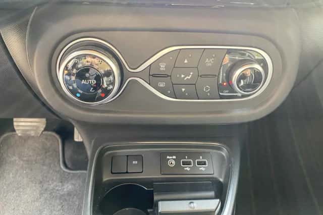 Renault Twingo (2022) thumbnail 6