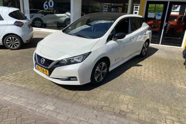 Nissan Leaf (2019) thumbnail 3