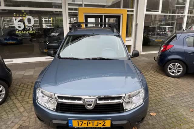 Dacia Duster (2011) thumbnail 6