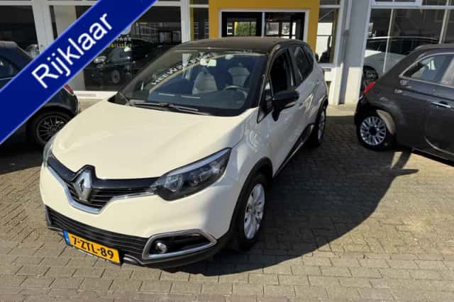 Renault Captur (2014) thumbnail 1