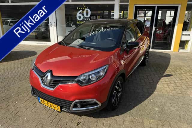Renault Captur (2016) thumbnail 1