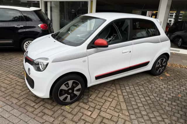 Renault Twingo (2019) thumbnail 2