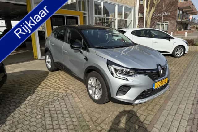 Renault Captur (2021) thumbnail 1