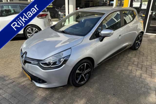 Renault Clio (2014) thumbnail 1