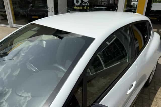 Renault Clio (2018) thumbnail 5