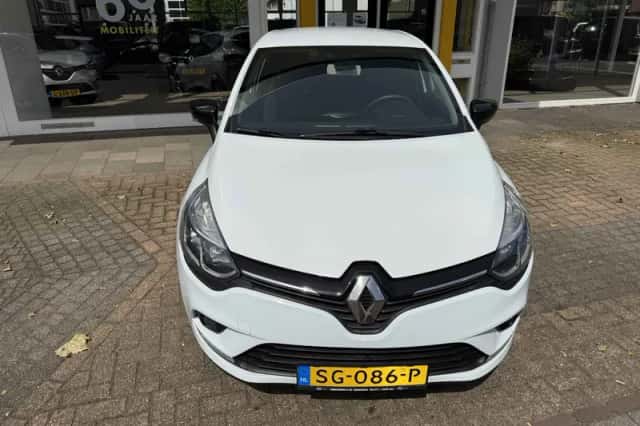 Renault Clio (2018) thumbnail 6