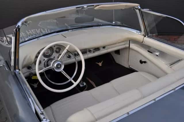 Ford Thunderbird (1957) thumbnail 2
