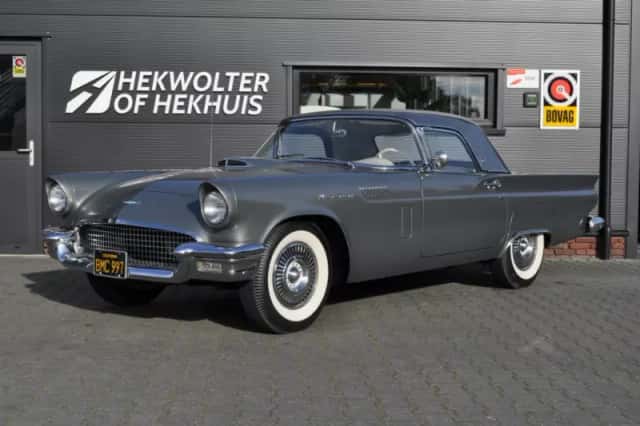 Ford Thunderbird (1957) thumbnail 6