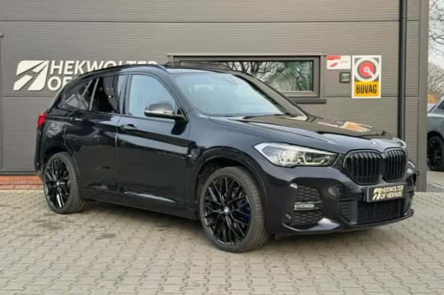BMW X1 (2021) thumbnail 6
