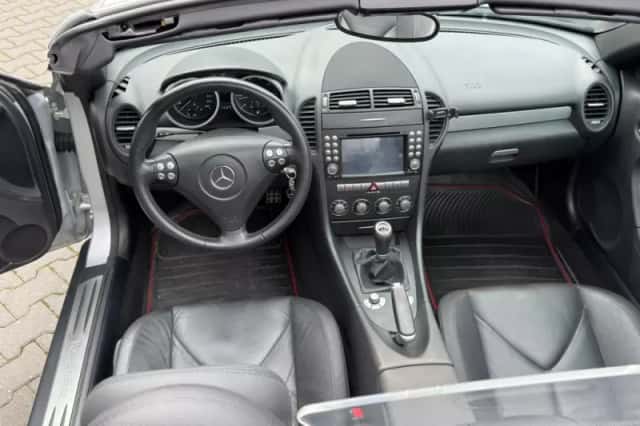 Mercedes-Benz SLK-Klasse (2008) thumbnail 2