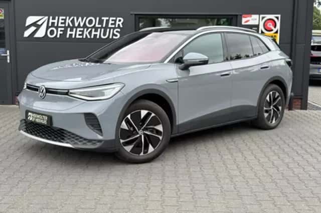 Volvo XC40 (2022) thumbnail 3