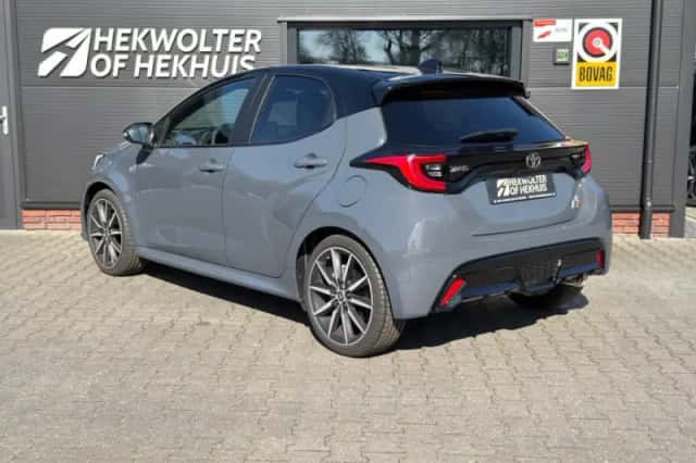 Toyota Yaris (2025) thumbnail 6