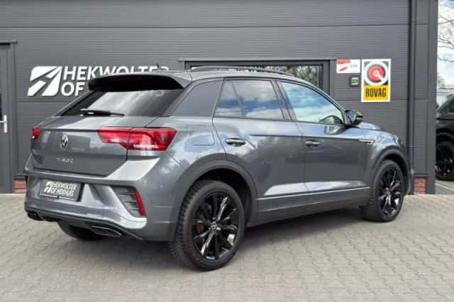 Volkswagen T-Roc (2023) thumbnail 5