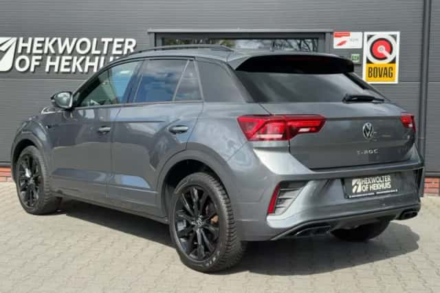 Volkswagen T-Roc (2023) thumbnail 6