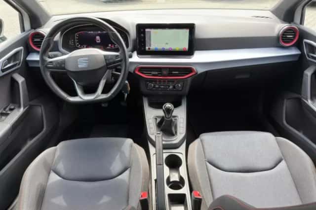 SEAT Ibiza (2022) thumbnail 3