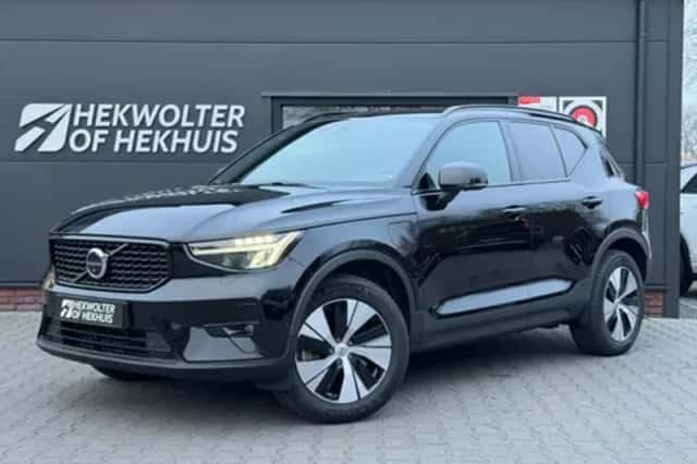 Volvo XC40 (2022) thumbnail 6
