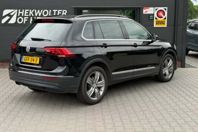 Volkswagen Tiguan (2016) thumbnail 4