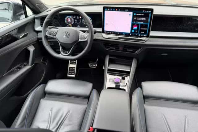 Volkswagen Tayron (2025) thumbnail 2