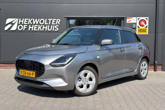 Suzuki Swift (2025) thumbnail 1