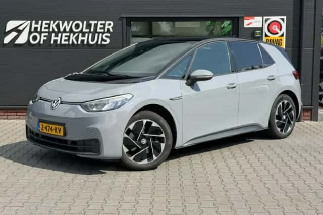 Volkswagen ID.3 (2023) thumbnail 1