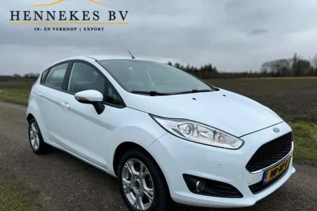 Ford Fiesta (2017) thumbnail 5