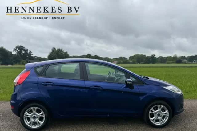 Ford Fiesta (2017) thumbnail 6