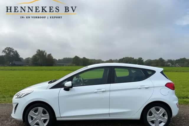 Ford Fiesta (2018) thumbnail 2