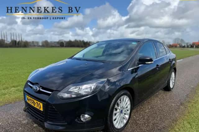 Ford Focus (2013) thumbnail 1