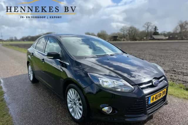 Ford Focus (2013) thumbnail 5