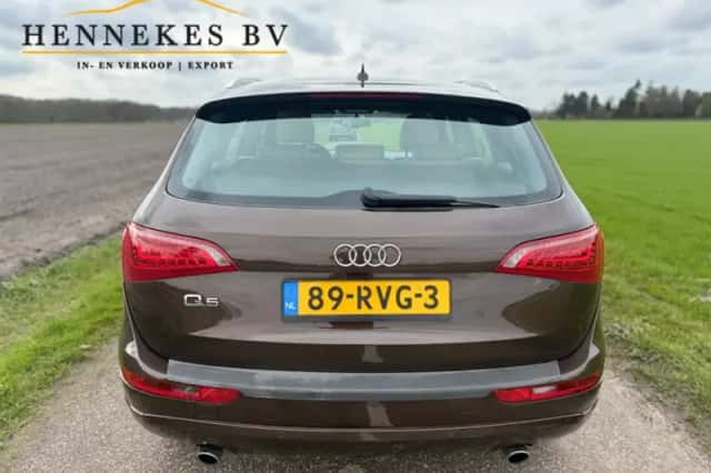 Audi Q5 (2011) thumbnail 4