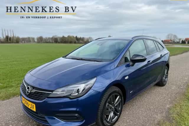 Opel Astra (2022) thumbnail 1