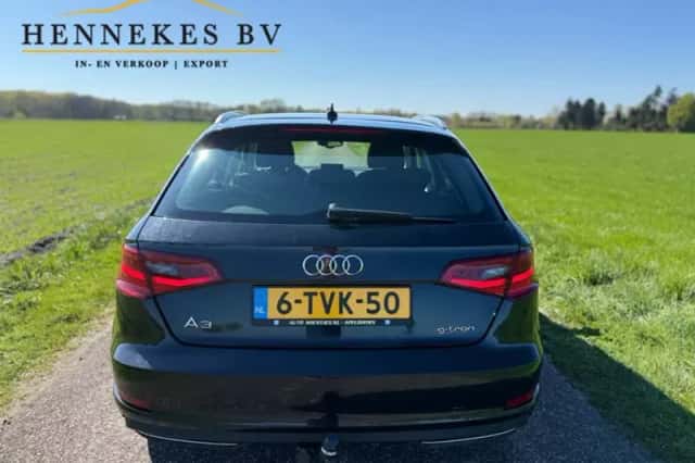 Audi A3 (2014) thumbnail 4
