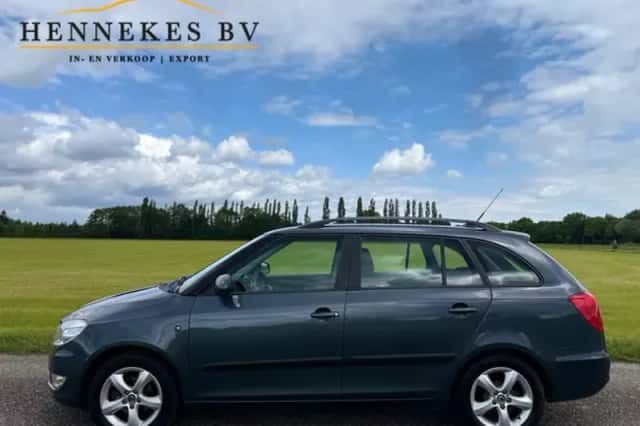 Škoda Fabia (2010) thumbnail 2