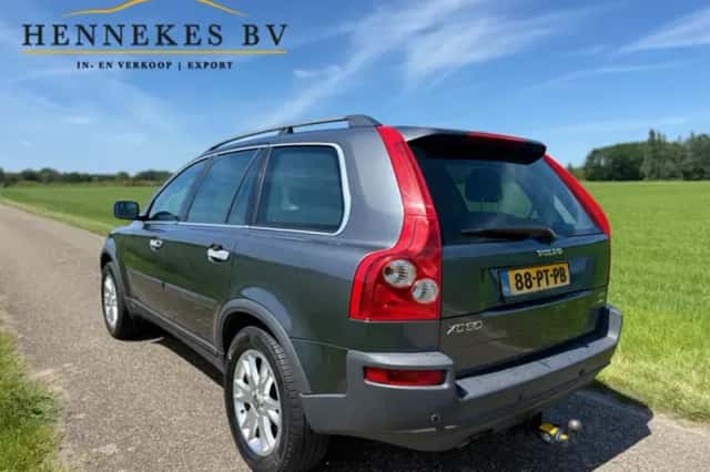 Volvo XC90 (2004) thumbnail 3