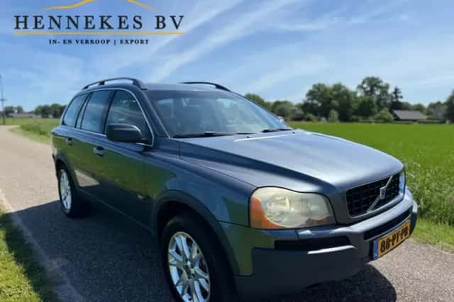 Volvo XC90 (2004) thumbnail 5