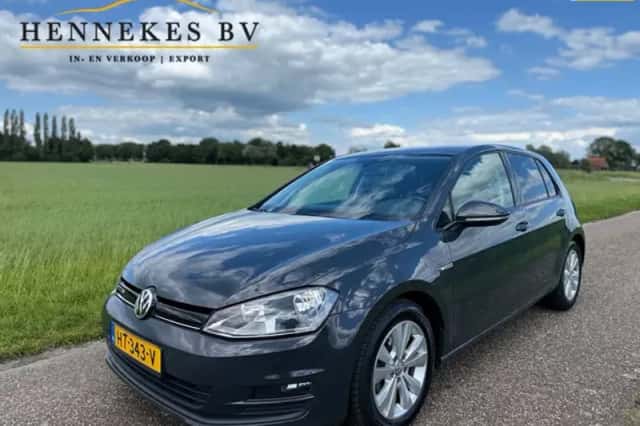 Volkswagen Golf (2015) thumbnail 1