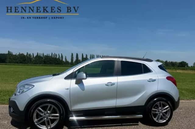 Opel Mokka (2013) thumbnail 2