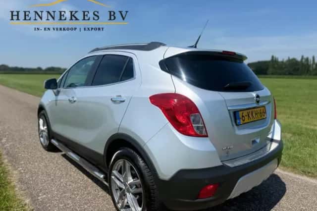 Opel Mokka (2013) thumbnail 3