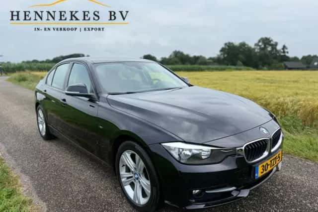 BMW 3-Serie (2012) thumbnail 5