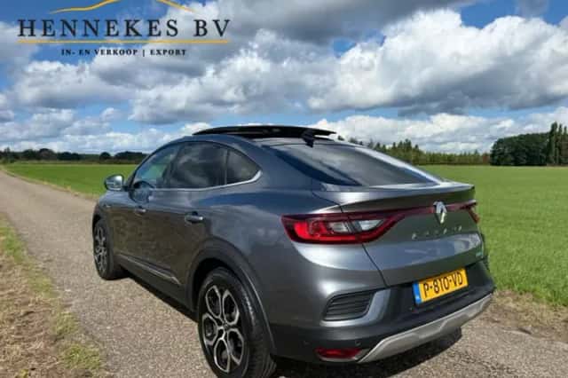 Renault Arkana (2022) thumbnail 3