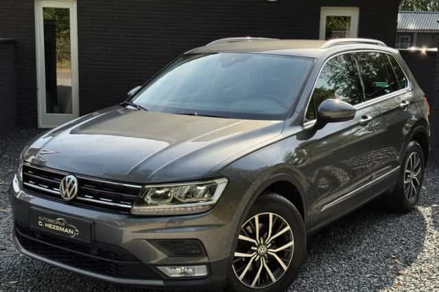 Volkswagen Tiguan (2016) thumbnail 4