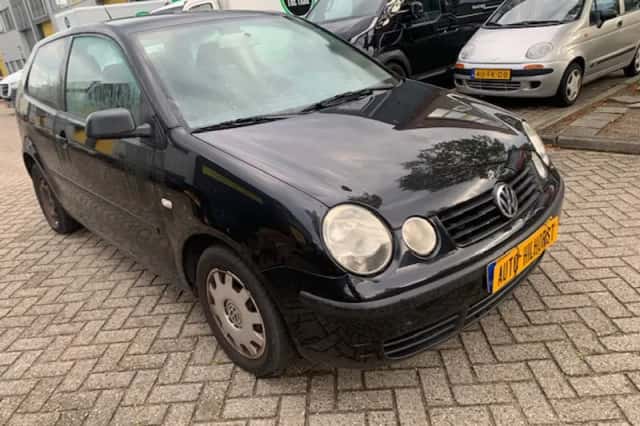 Volkswagen Polo (2003) thumbnail 5