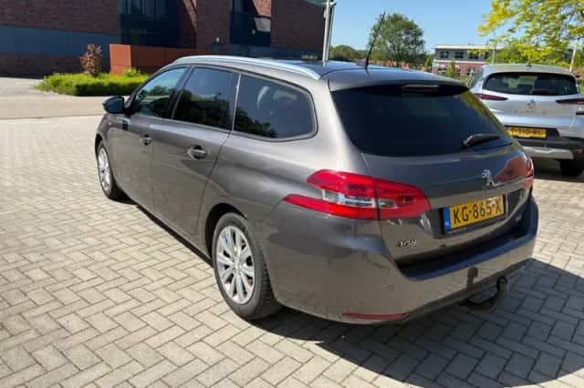 Peugeot 308 (2016) thumbnail 3